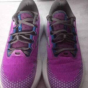 Brooks Caldera Women's Size 9 Running Trail Shoes Purple